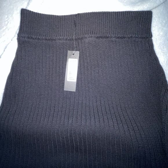 Bobi Rib Midi Black Small NWT Revolve Vintage Look Winter Fall Skirt Button Slit - Picture 7 of 16